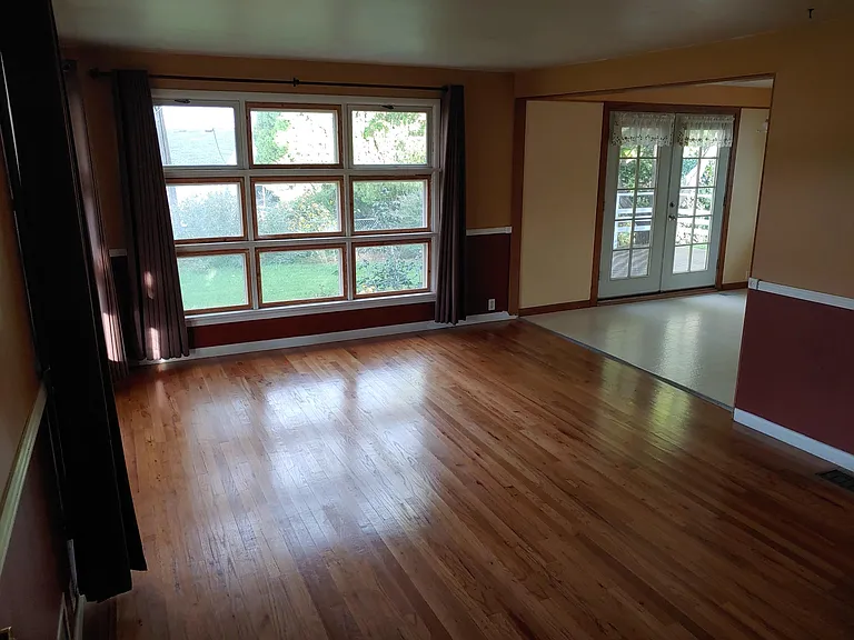2285 E Rd — Photo 16