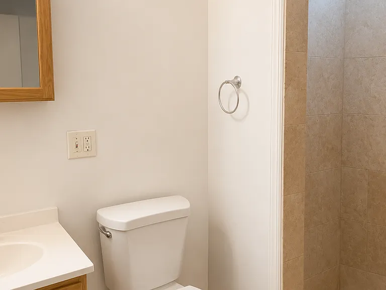 57 E Runyon St #1B — Photo 5