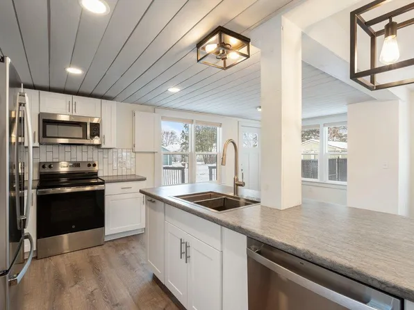 624 8th Ave NE, Brainerd, MN 56401