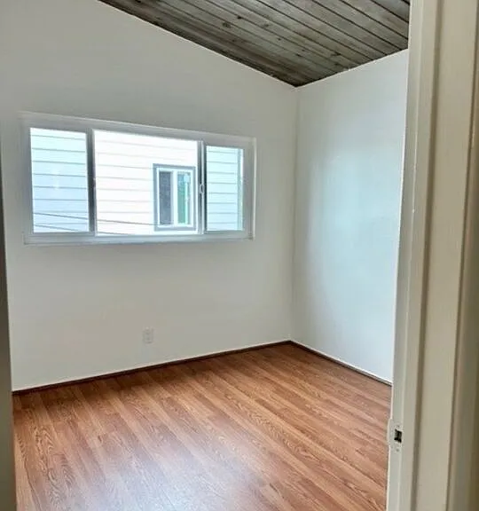 2215 Orange Grove Ave — Photo 18