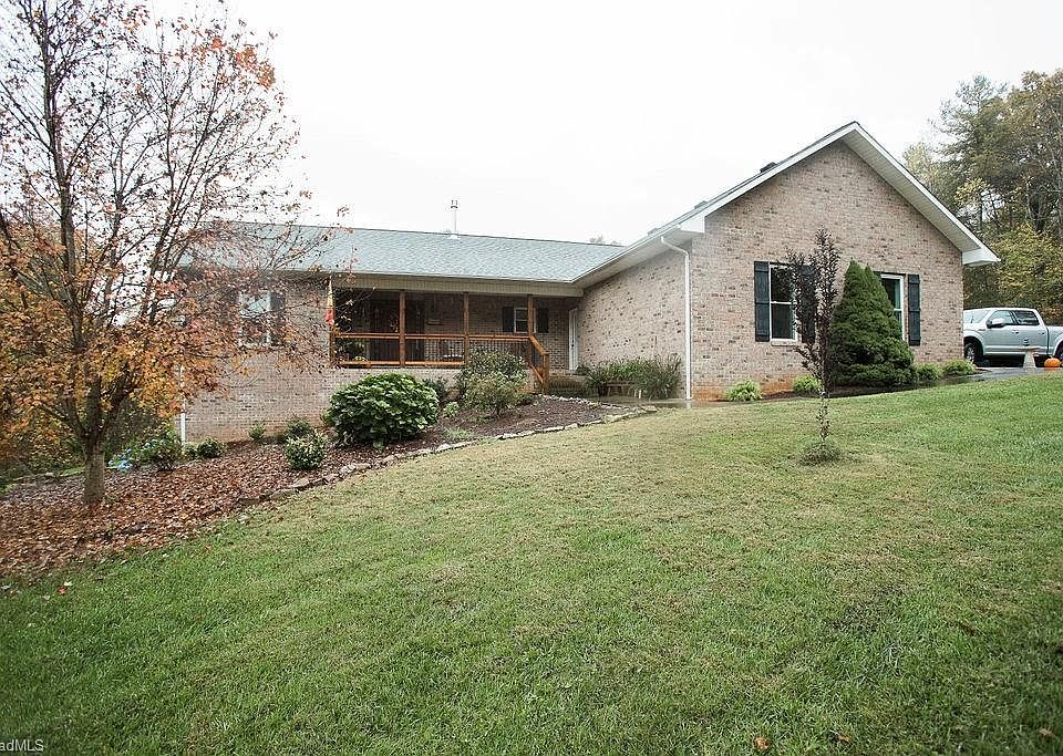1st image of 226 Barefield Dr