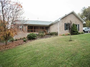 226 Barefield Dr, Millers Creek, NC 28651