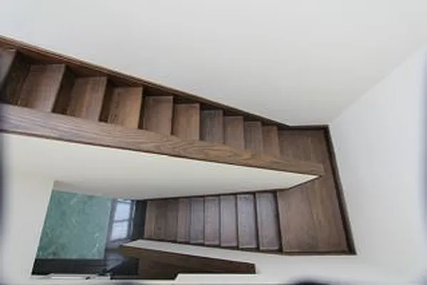 Sold by Real Estate Investors Group LLC | media 2