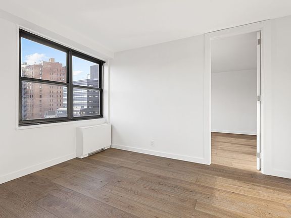 5th image of 7 E 14th St #17RS