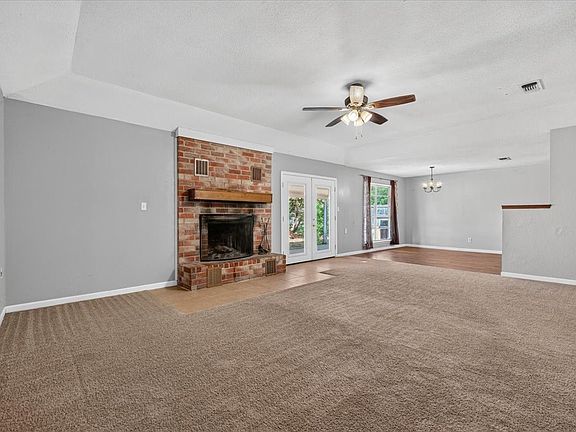 5th image of 4000 Mountain Vista Dr