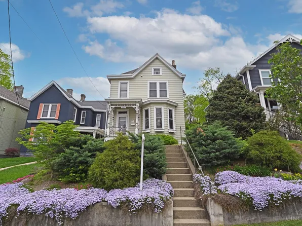 3616 Woodbridge Pl, Cincinnati, OH 45226