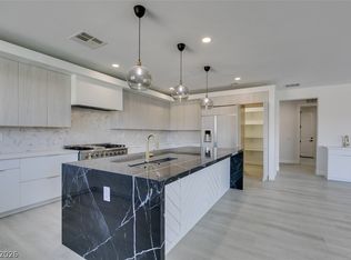 8741 Grand Pass Ct, Las Vegas, NV 89113