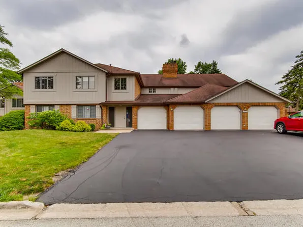 7711 Oak Ridge Ct, Palos Heights, IL 60463