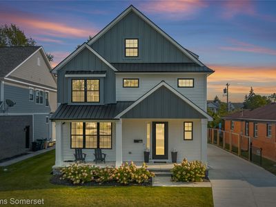 2760 Dorchester Rd, Birmingham, MI, 48009