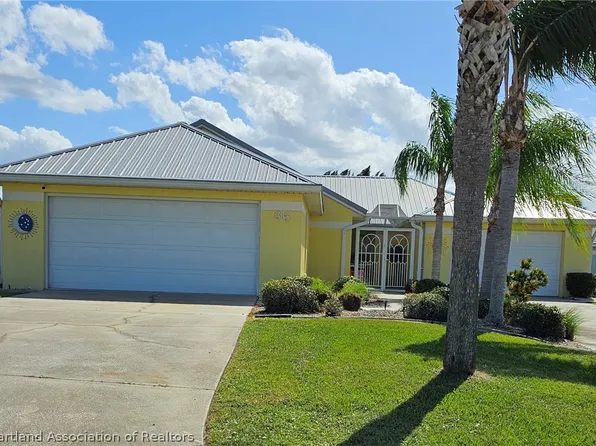 36 Clubhouse Ln, Sebring, FL 33876
