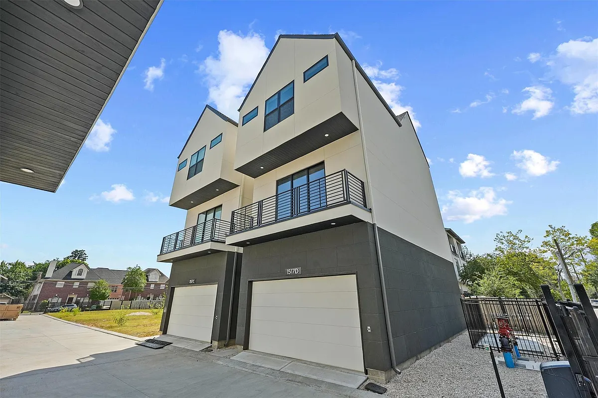 Building Photo - 1517 Vermont St #D