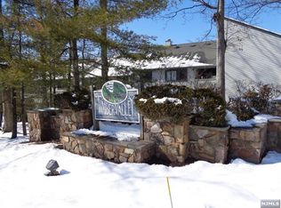 203 Cypress Ct, Ramsey, NJ 07446