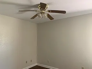 512B Crest Dr — Photo 13