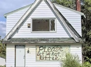 12828 Strathmoor St, Detroit, MI