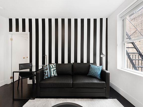 4th image of 221 W 16th St APT 3B