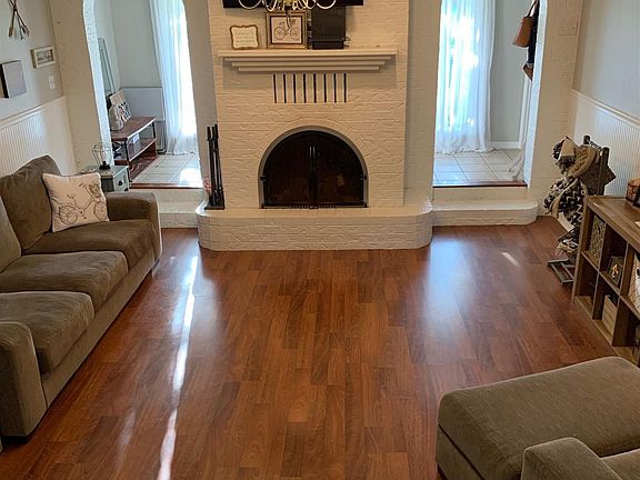 5th image of 118 Sunshine Dr