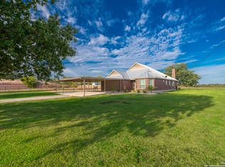 4805 N Fm 3465, Adkins, TX 78101
