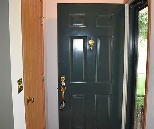 2nd image of 1851 Park Ave