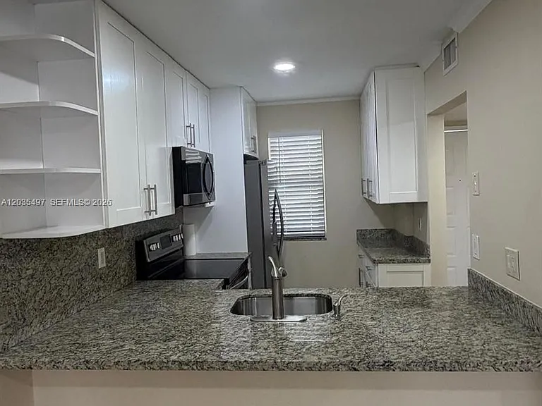 8443 Royal Palm Blvd #8443 — Photo 4