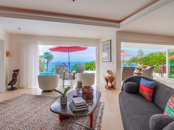 4th image of 5851 Camino De La Costa