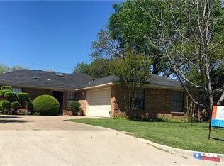2310 SE 4th St, Grand Prairie, TX 75051