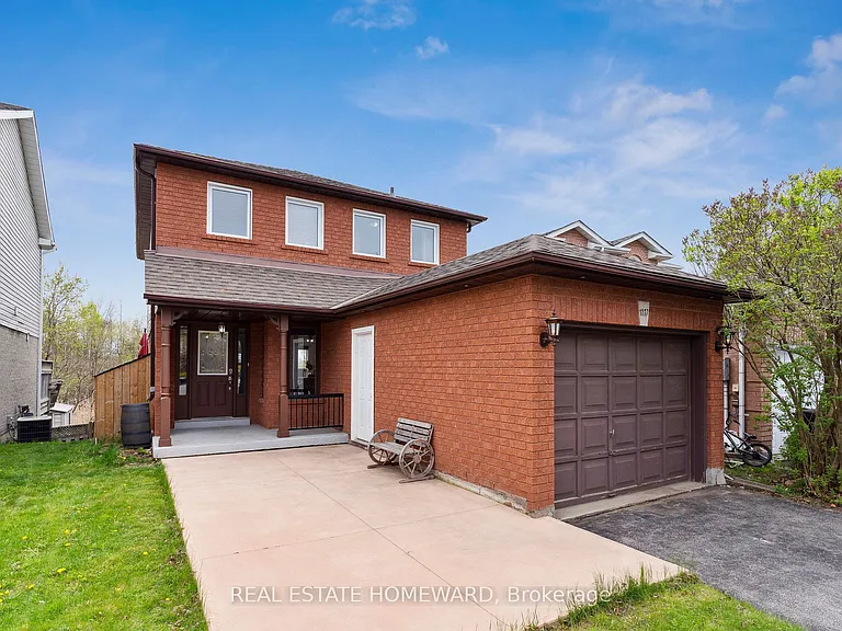 1117 Ashley Ct — Photo 3