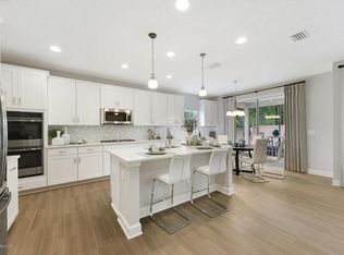 12084 Ariana Elyse Dr, Jacksonville, FL 32258