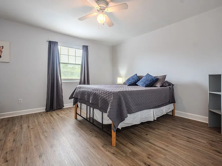 290 Appleby Dr #280 — Photo 16