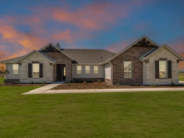 2213 Meteor Dr, Krum, TX 76249