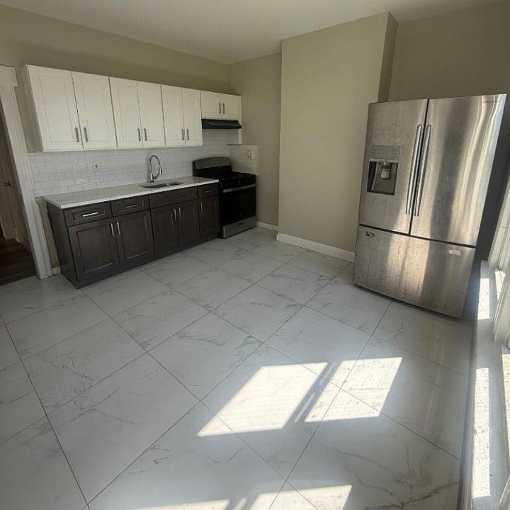 1st image of 51 Hawkins St #2L