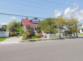 24 N Cornwall Ave, Ventnor, NJ 08406