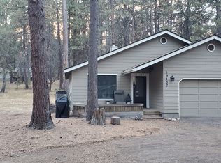 19157 Indian Summer Cir, Bend, OR 97702