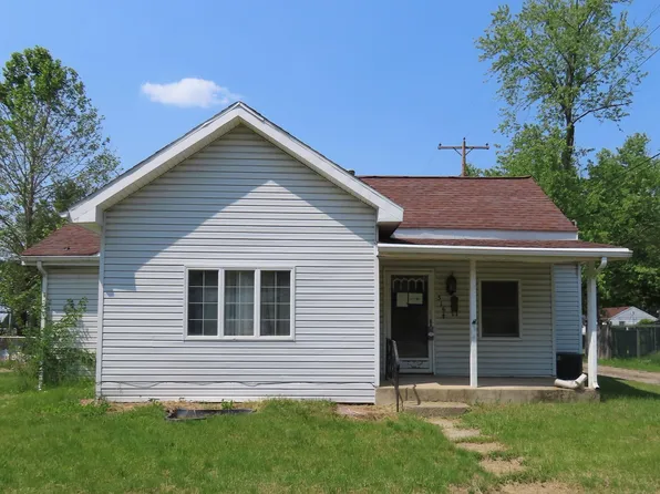 516 W 4th St, Rochester, IN 46975