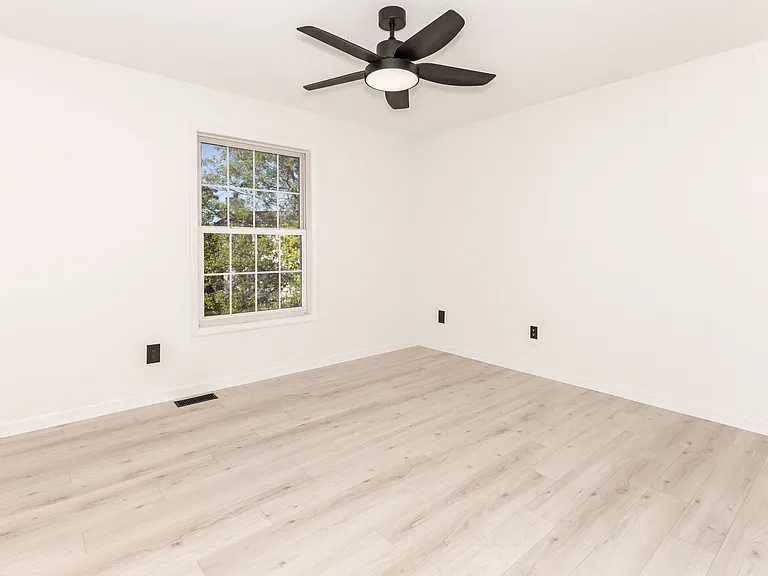 613 Wulbrun Dr — Photo 24