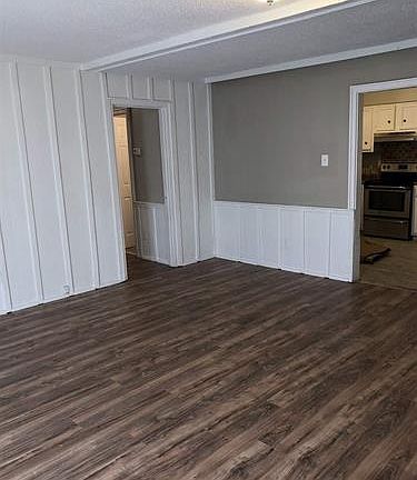 3rd image of 6354 Kinston Park Dr
