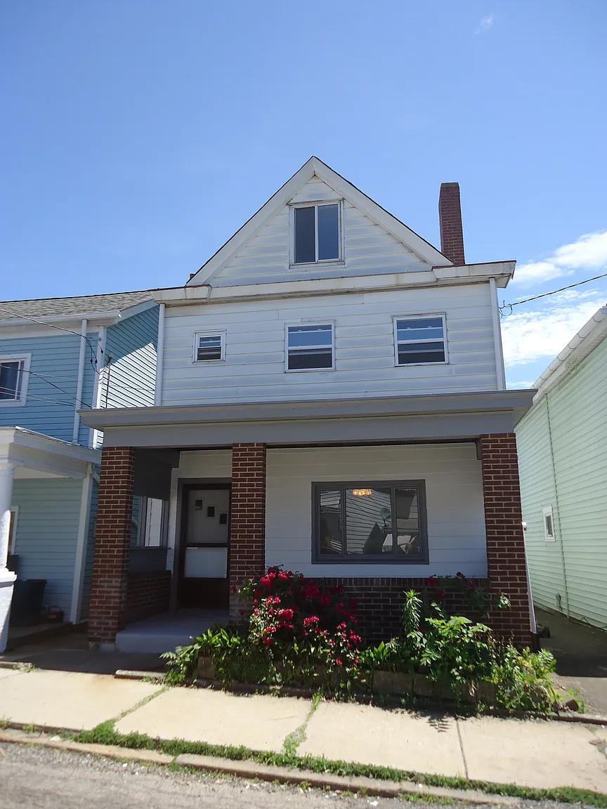 820 Eureka St photo 1