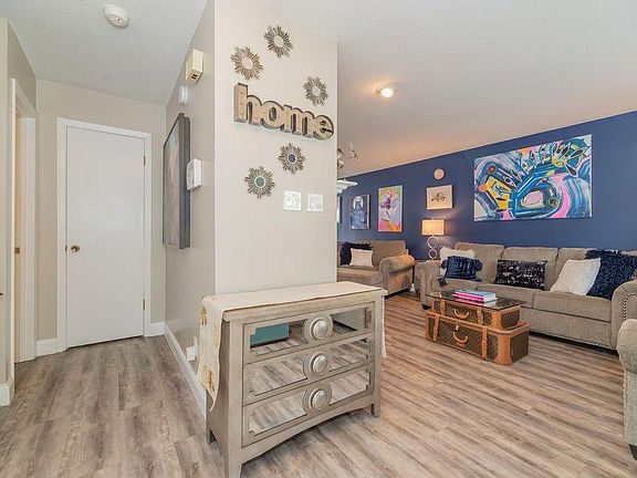 3rd image of 8400 Olde Colony Trl APT 62