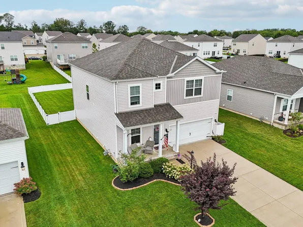 295 Flint Ct, Commercial Point, OH 43116