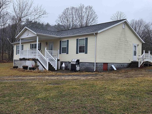 2nd image of 60 Annie Ln