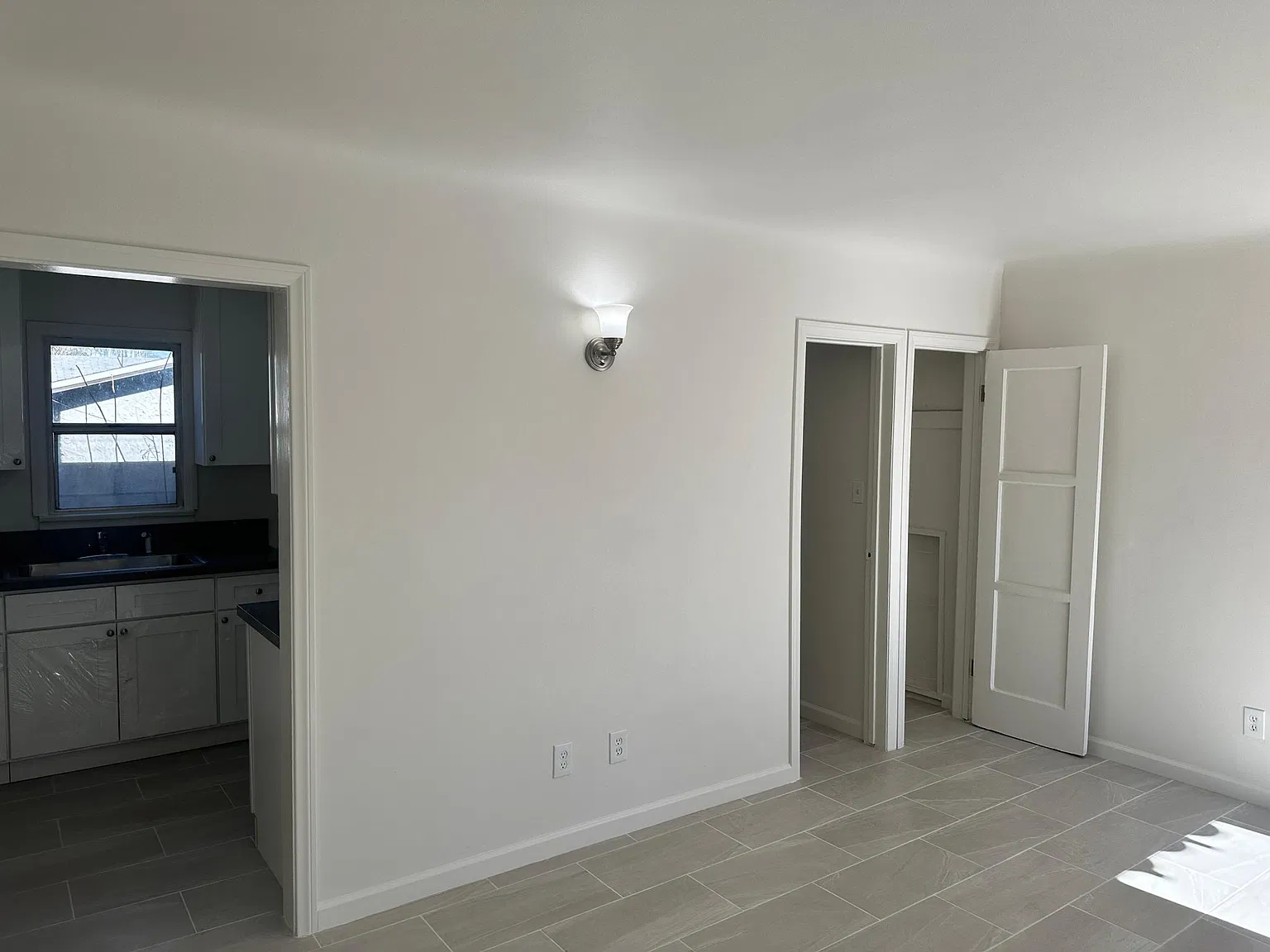 4837 Slauson Ave — Photo 3