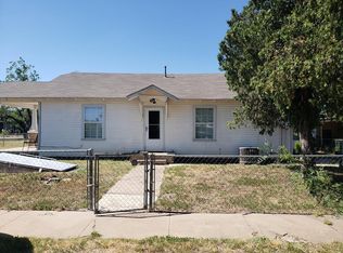 917 E 17th St, San Angelo, TX 76903