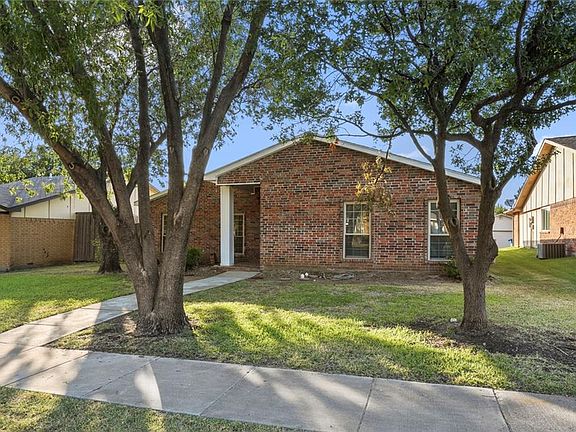 3rd image of 5144 Sherman Dr