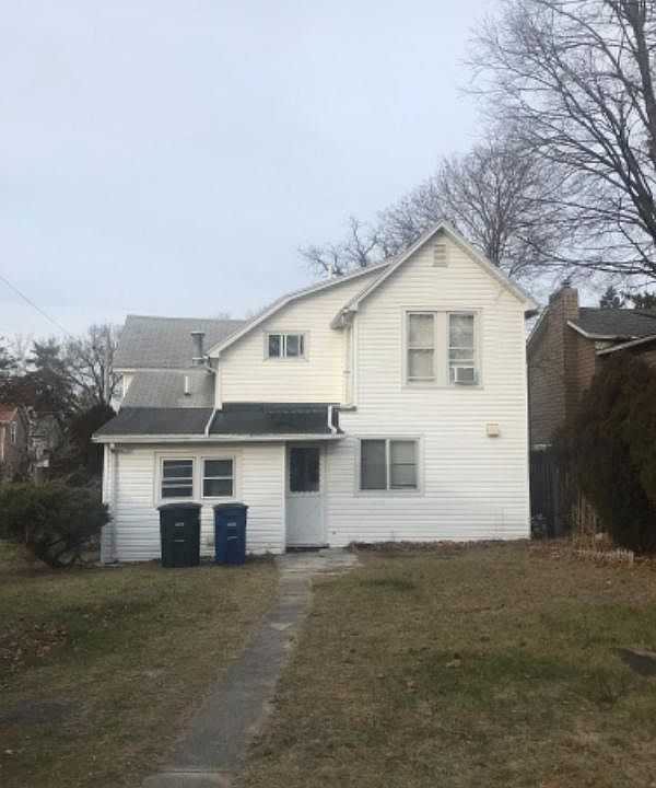 1st image of 212 Palmer Ave