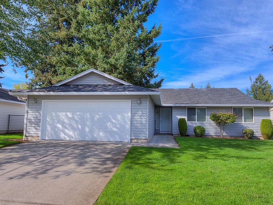 1st image of 304 NE 153rd Ave