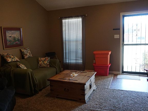 2nd image of 5343 Bradley Dr