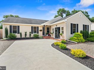 121 Marlin Rd, Manahawkin, NJ 08050