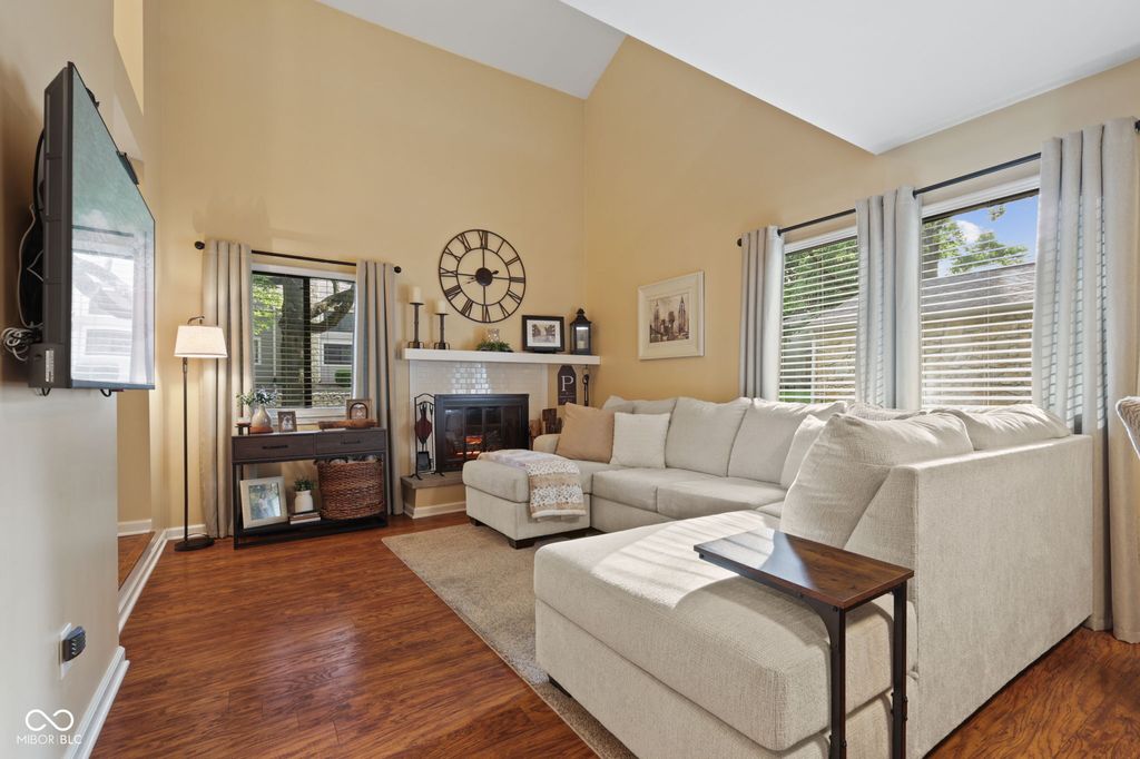 5643 Twin Lakes Ct, Indianapolis, IN - View 5