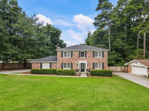 2247 Cherring Ln, Atlanta, GA 30338