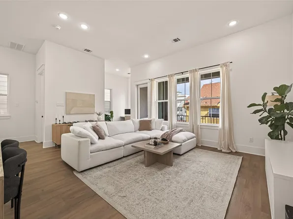 1243 W 23rd St Unit C, Houston, TX 77008