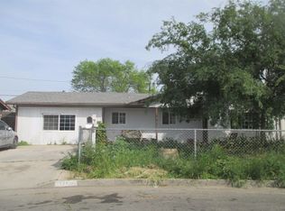 1255 Cling Cir, Hanford, CA 93230